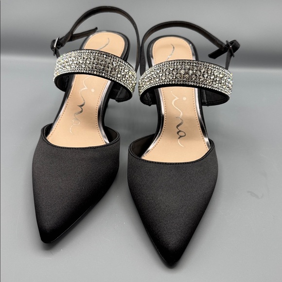 Nina Women's Trista Pointed Toe Slingback Pumps - Picture 2 of 4